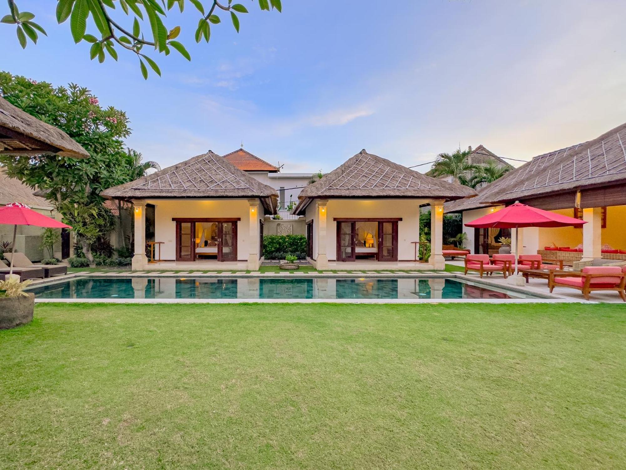 Villa Bugis Drupadi Seminyak Quarto foto