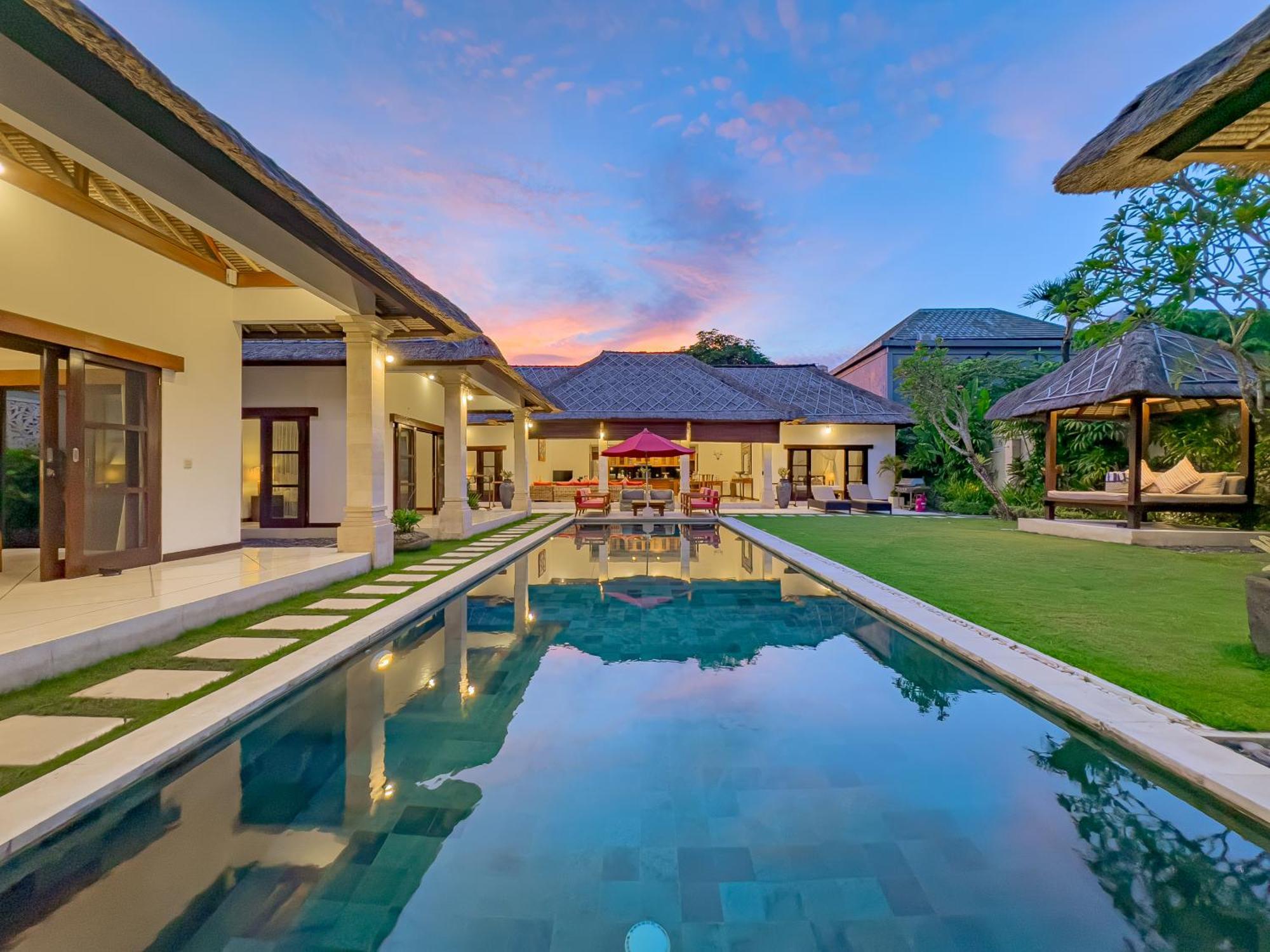 Villa Bugis Drupadi Seminyak Quarto foto