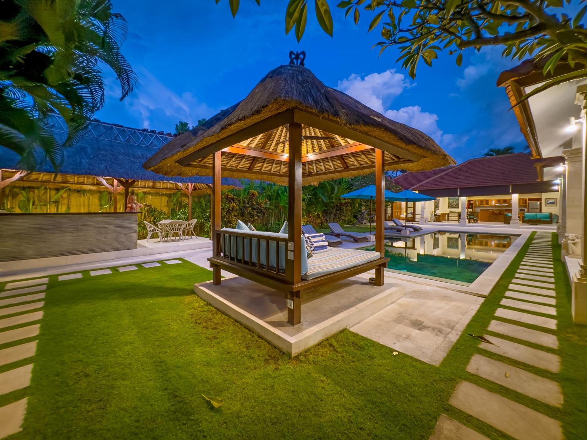 Villa Bugis Drupadi Seminyak Quarto foto