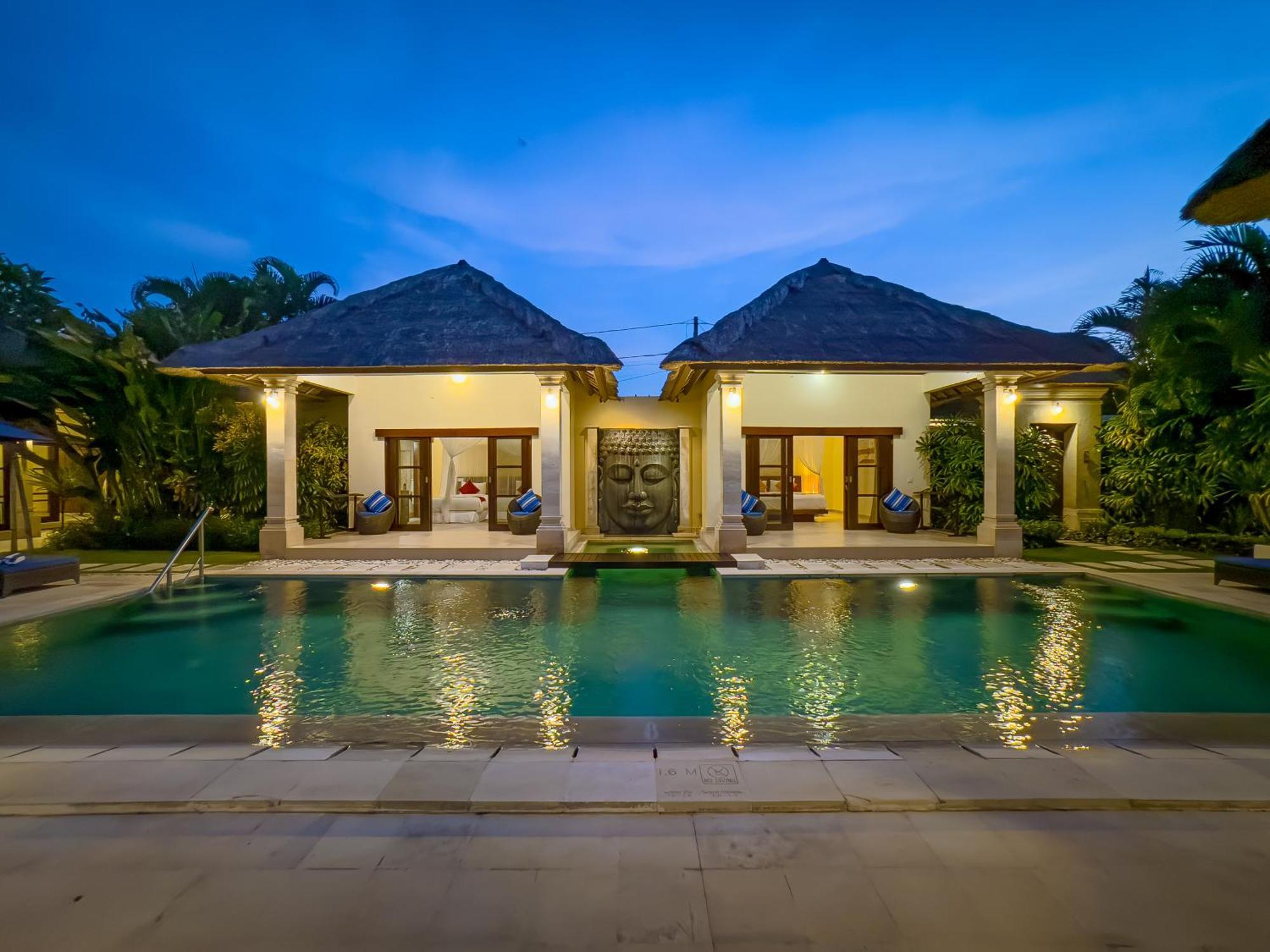 Villa Bugis Drupadi Seminyak Quarto foto